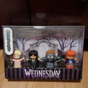 NIB Wednesday Little People Set
